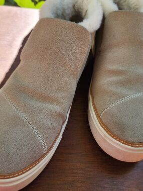 TOMS Cobblestone Suede Paxton Faux Fur Slip On Sneaker Booties W9